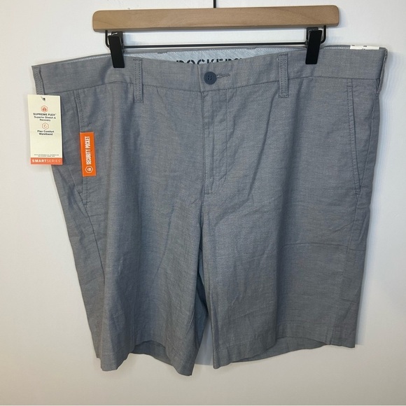 Dockers Other - *NWT* Dockers Men’s Gray Supreme Flex Ultimate Shorts, Size 38
